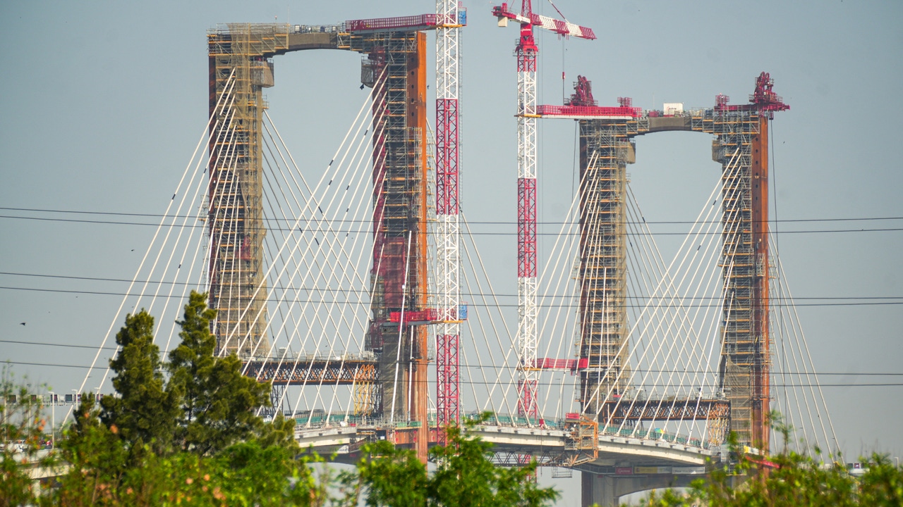 Obras puente V Centenario - Sevilla